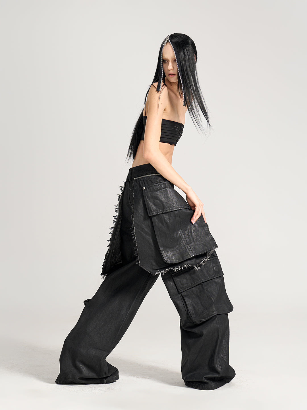 VAR-47｜Hinge Form · Wax-Brushed Layered Denim Pants