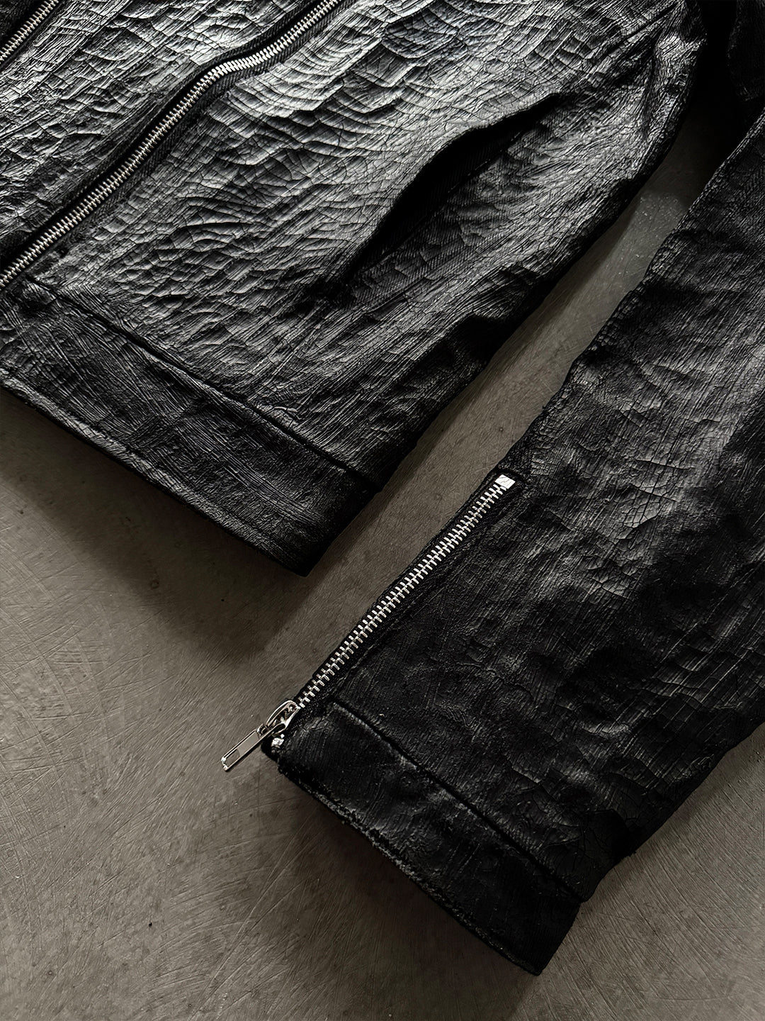 CTX-51 Waxed Texture Crackle Double-Zip Jacket