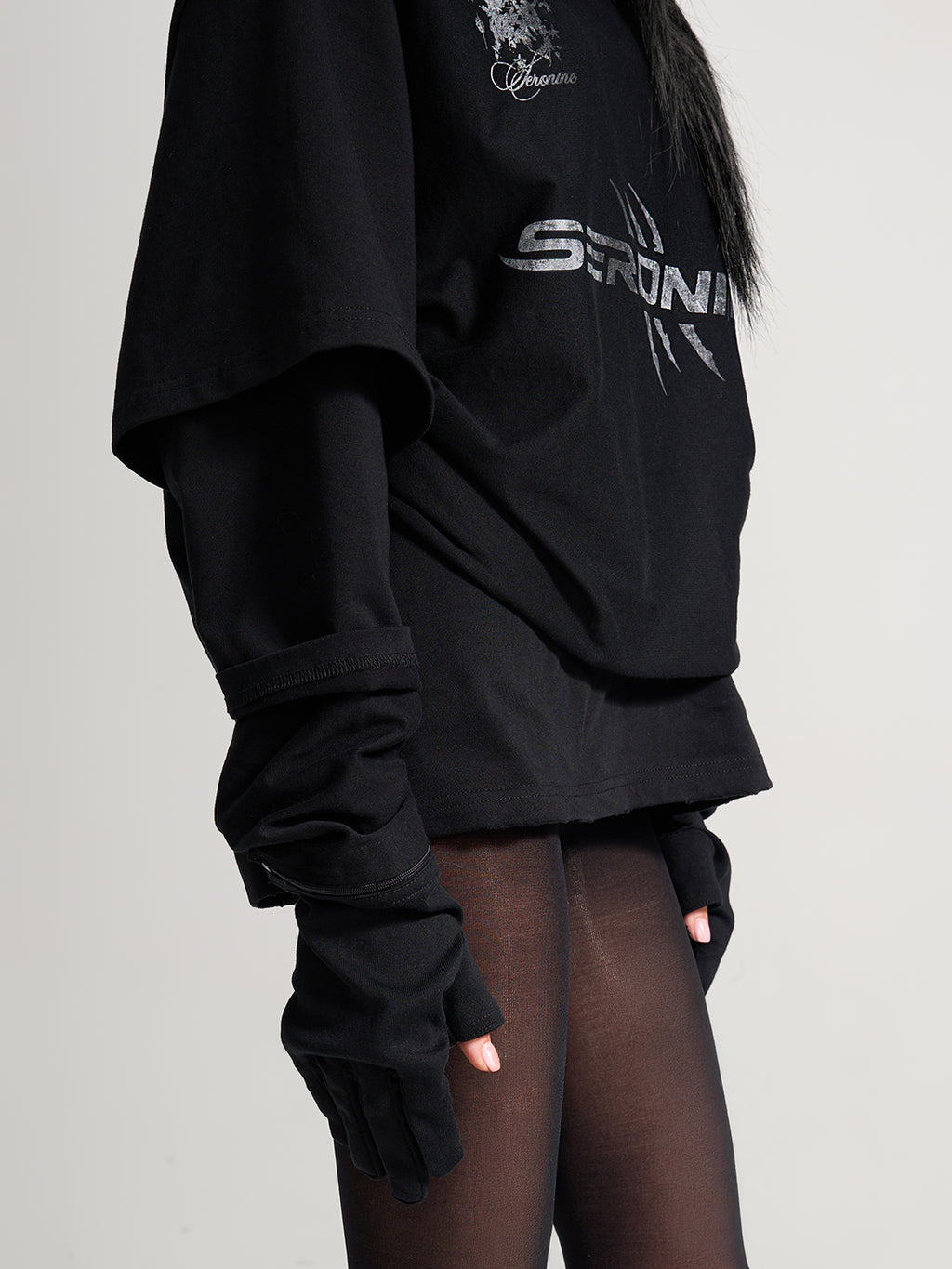 VAR-39｜Chimera · Faux-Layer Thumbhole LS