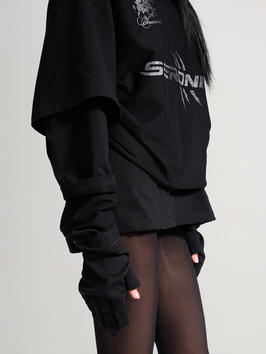 VAR-39｜Chimera · Faux-Layer Thumbhole LS