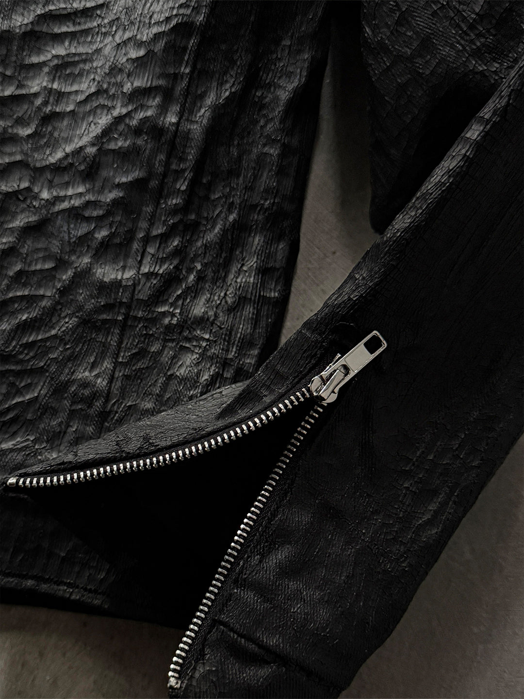 CTX-51 Waxed Texture Crackle Double-Zip Jacket