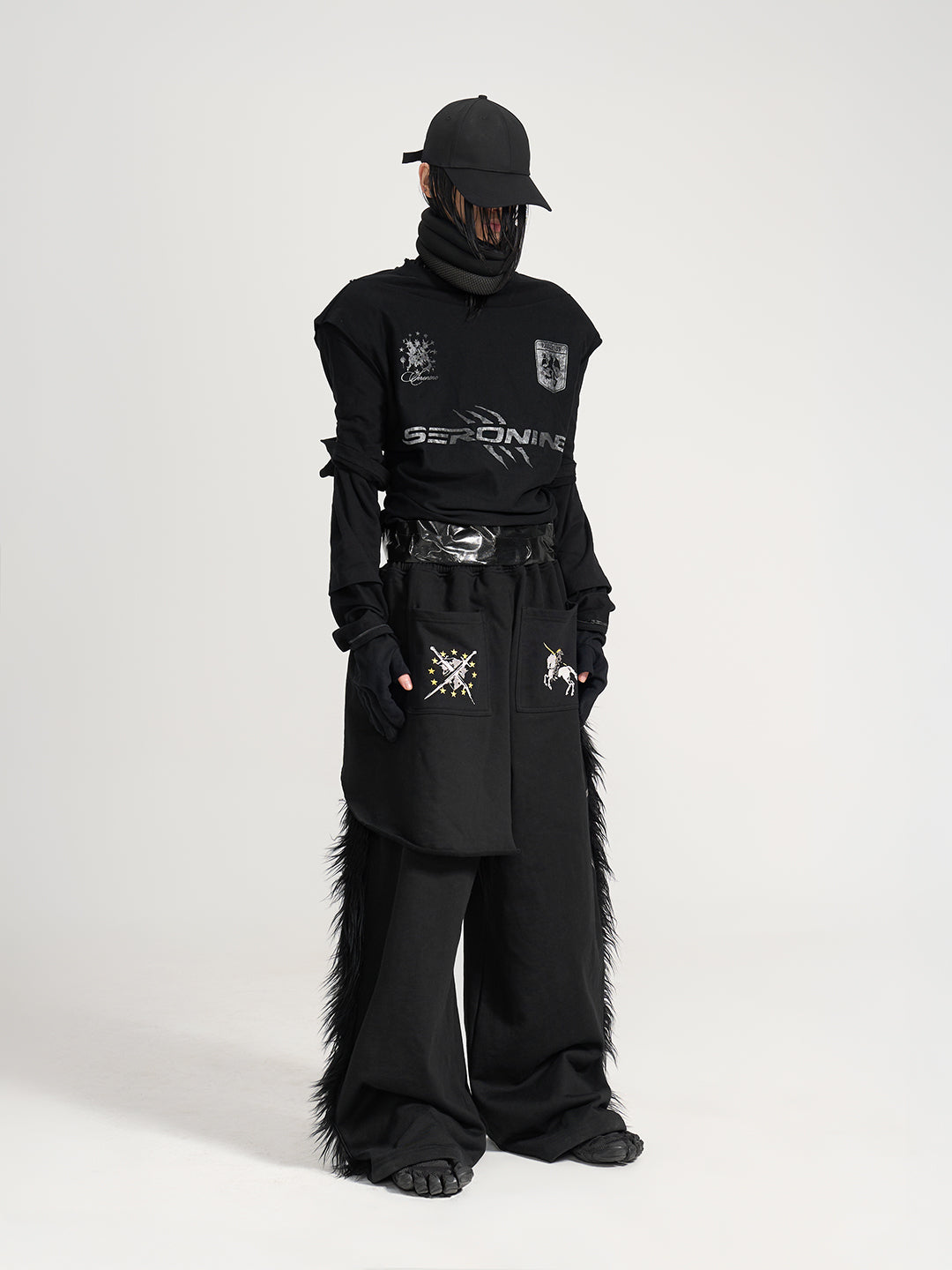 VAR-39｜Chimera · Faux-Layer Thumbhole LS