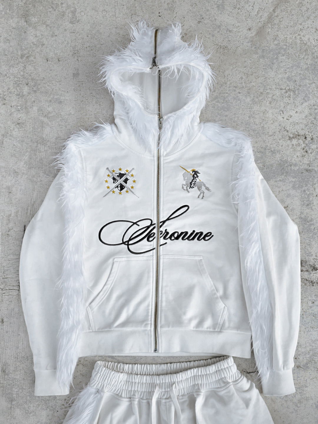 VAR-41｜Whiteout Form · Mohawk Fleece-Trim Set