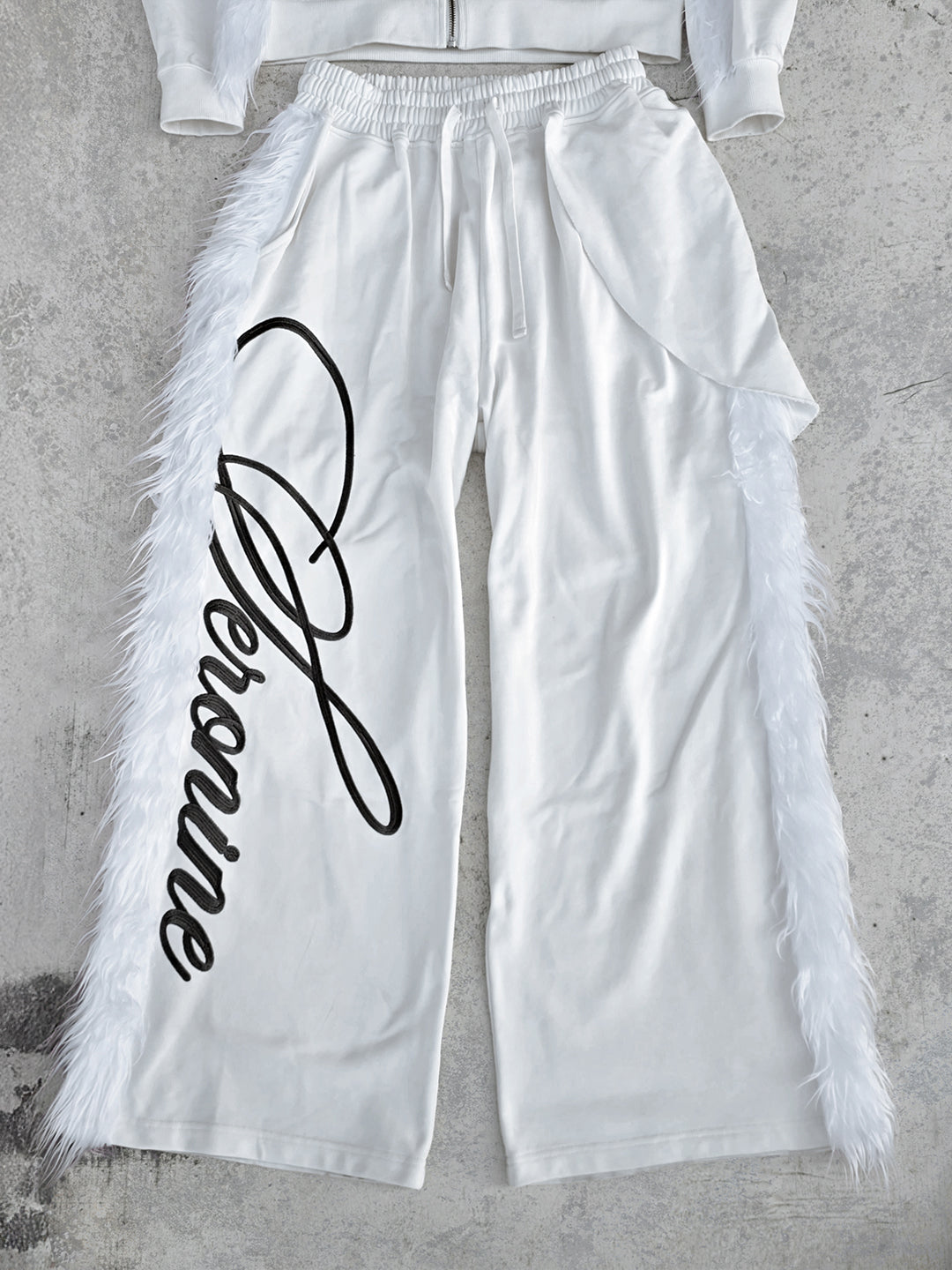VAR-41｜Whiteout Form · Mohawk Fleece-Trim Set