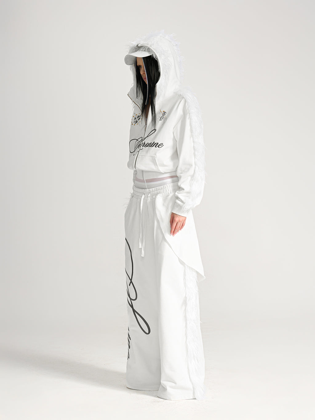 VAR-41｜Whiteout Form · Mohawk Fleece-Trim Set